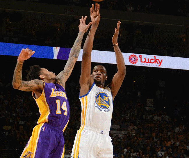 并在赛季初 并在赛季初