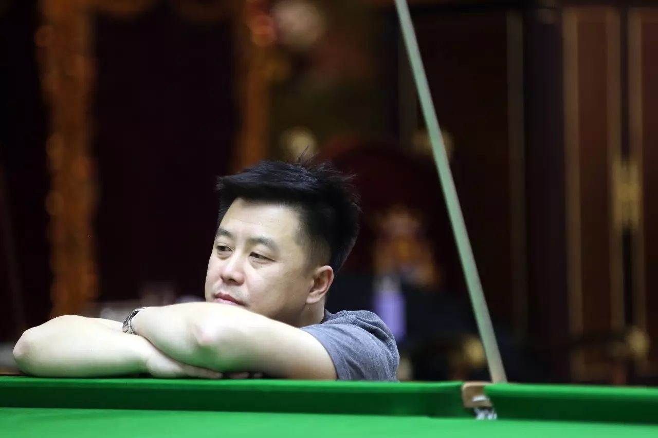 连续10场 连续10场